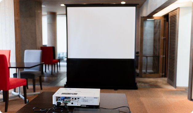 プロジェクター